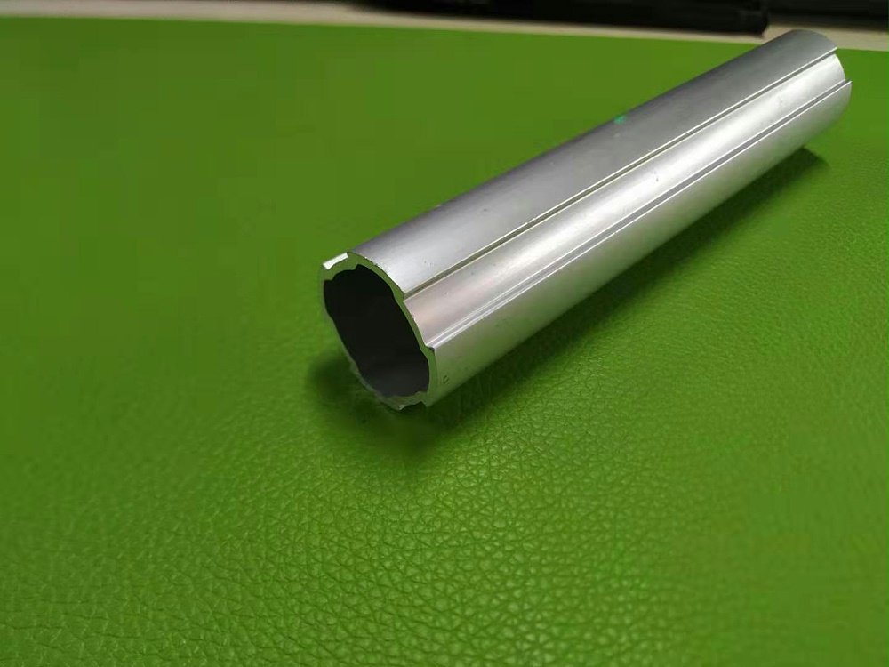 廠家定做簡(jiǎn)易工作臺(tái)鋁型材 第三代鋁合金精益管/φ28線棒砂/亮面 廠家定做簡(jiǎn)易工作臺(tái)鋁型材 第三代鋁合金精益管/φ28線棒砂/亮面