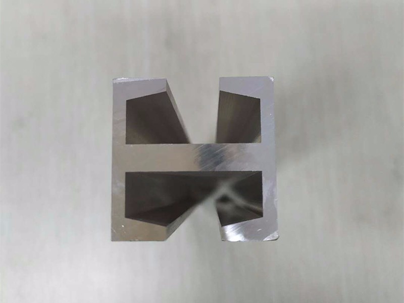 廠家開模定制滑槽軌道鋁型材 鋁合金導(dǎo)軌型材36*36,槽寬12mm 廠家開模定制滑槽軌道鋁型材 鋁合金導(dǎo)軌型材36*36,槽寬12mm